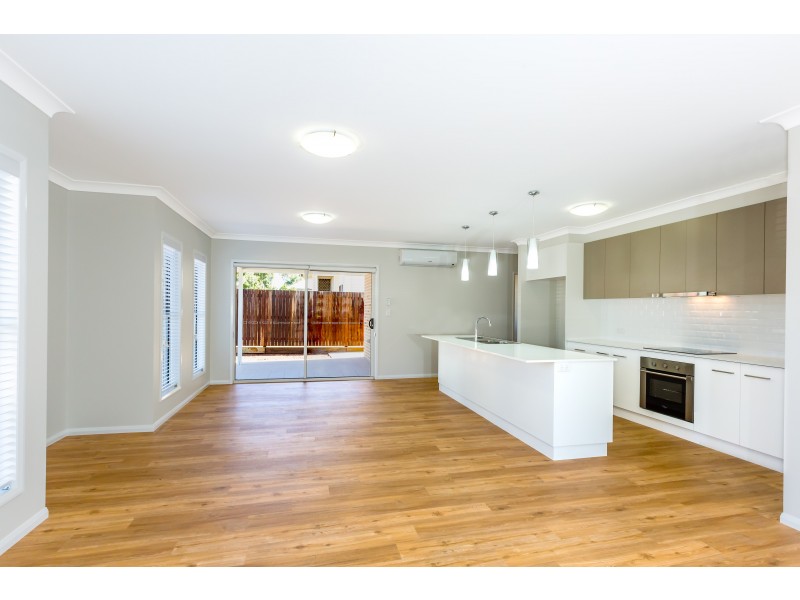1/15a Warwick Street, Harristown QLD 4350