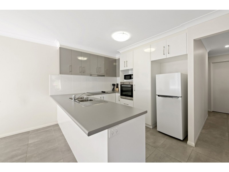 1/18 Teesdale Avenue, Newtown QLD 4350