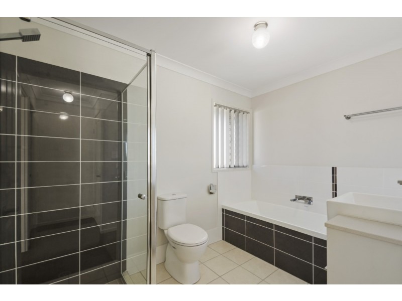 2/66 Gipps Street, Drayton QLD 4350