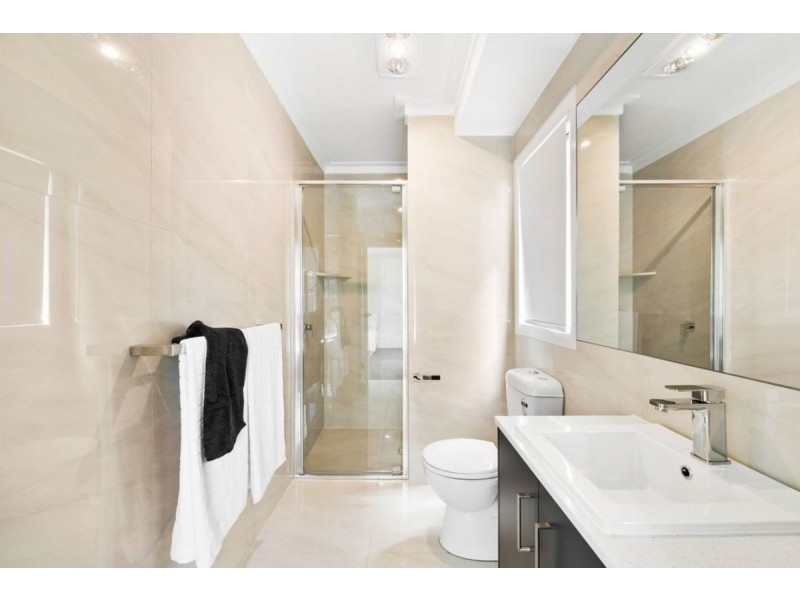 4/134 Perth Street, South Toowoomba QLD 4350