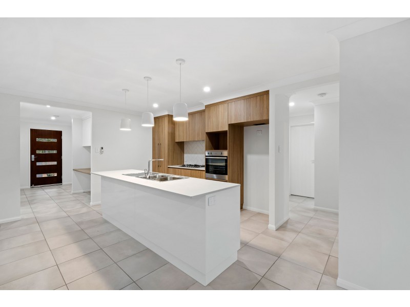 1/46 McGee Drive, Kearneys Spring QLD 4350