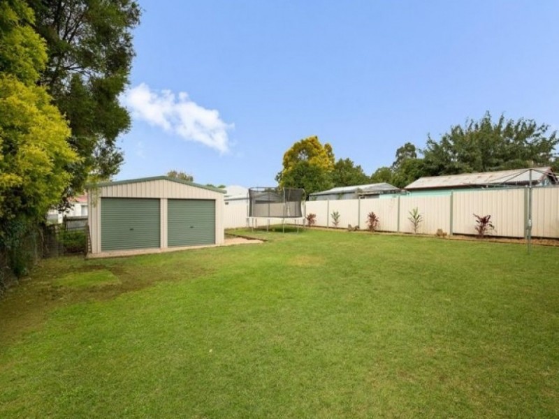 8 West Street, North Toowoomba QLD 4350
