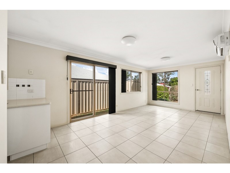 3/9 Gostwyck Street, Newtown QLD 4350