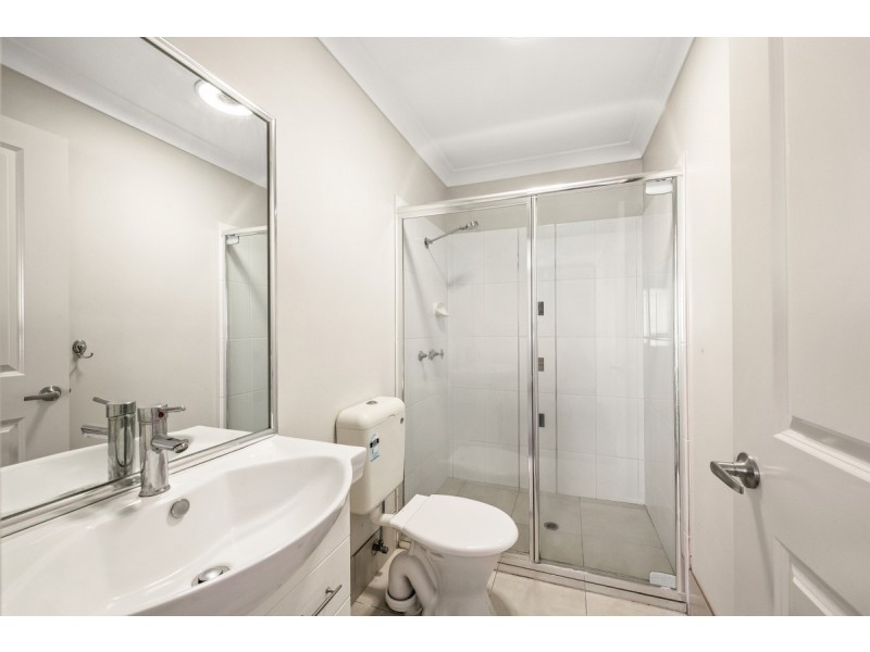 3/9 Gostwyck Street, Newtown QLD 4350