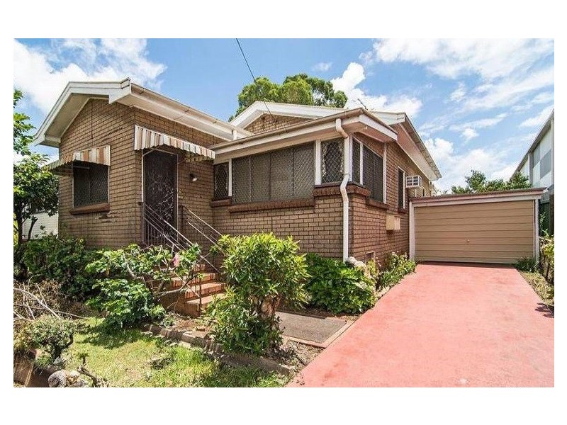 3 Pechey Street, South Toowoomba QLD 4350