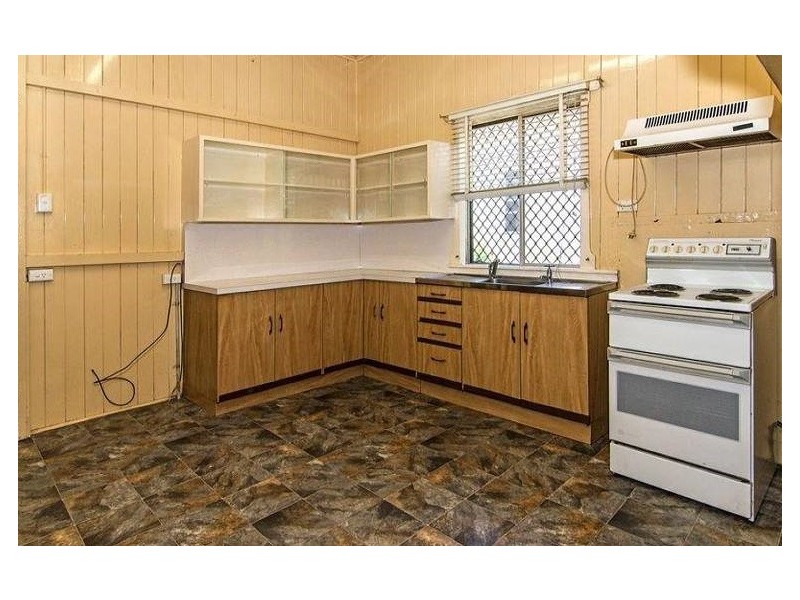 3 Pechey Street, South Toowoomba QLD 4350