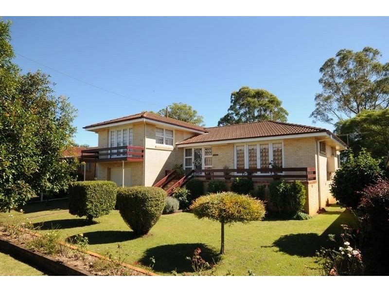 15 Nuss Street, Wilsonton QLD 4350