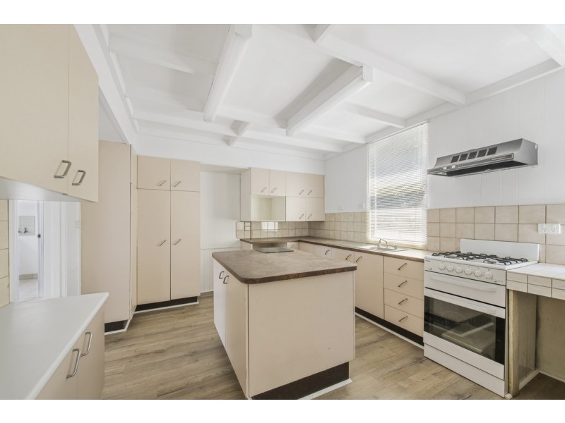 262 James Street, Harristown QLD 4350