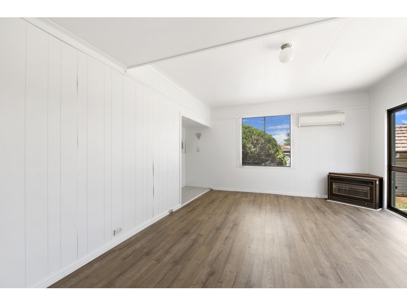 262 James Street, Harristown QLD 4350