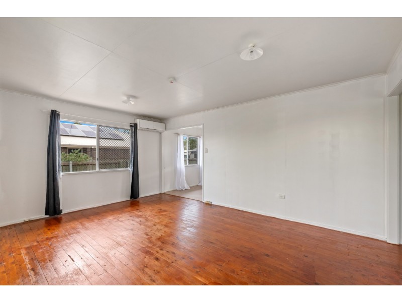 42 Proposch Street, Oakey QLD 4401