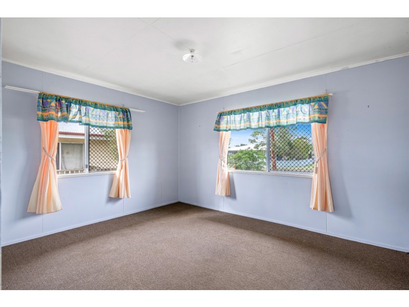 42 Proposch Street, Oakey QLD 4401