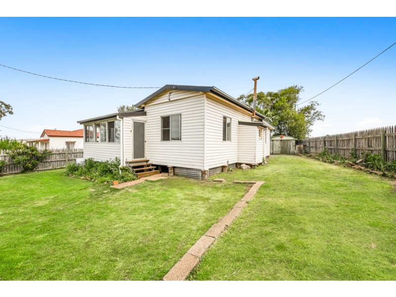 7 Short Street, Southbrook QLD 4363