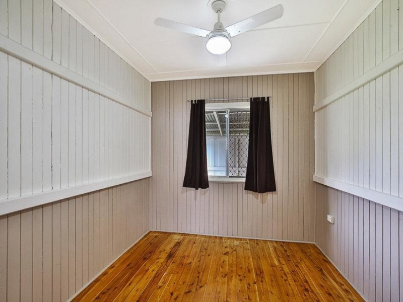 15 Weetwood Street, Newtown QLD 4350