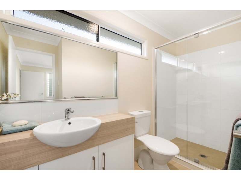 4/8 Brim Street, Newtown QLD 4350
