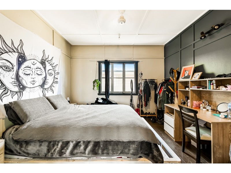 81 Vanity Street, Rockville QLD 4350