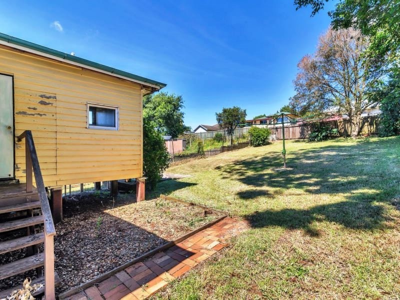 81 Vanity Street, Rockville QLD 4350