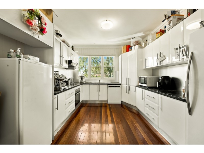 164 Alderley Street, Centenary Heights QLD 4350