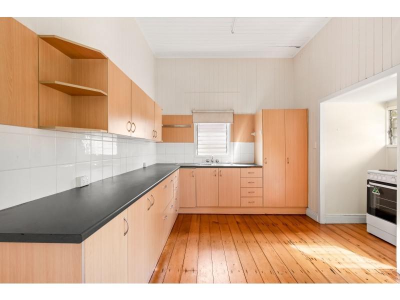 46 Monash Street, Newtown QLD 4350