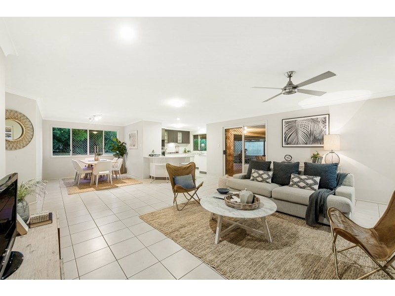 1 Angus Street, Highfields QLD 4352