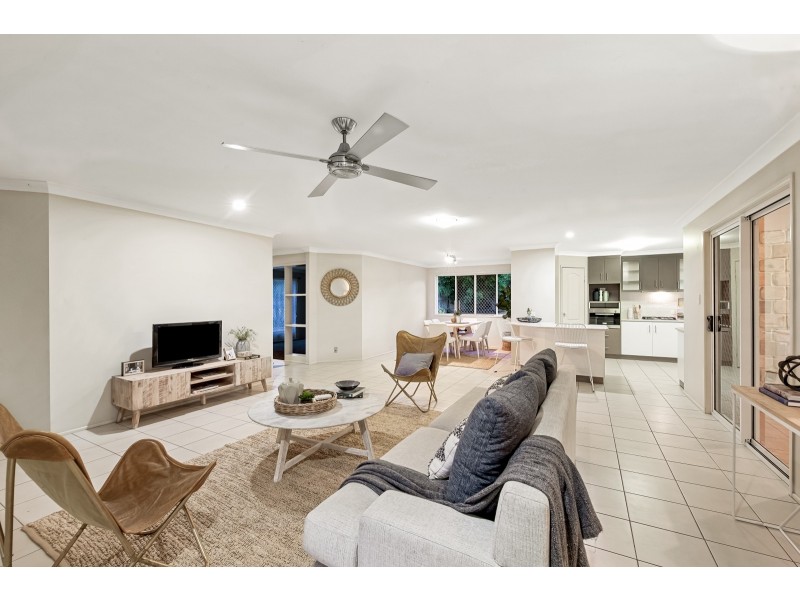 1 Angus Street, Highfields QLD 4352