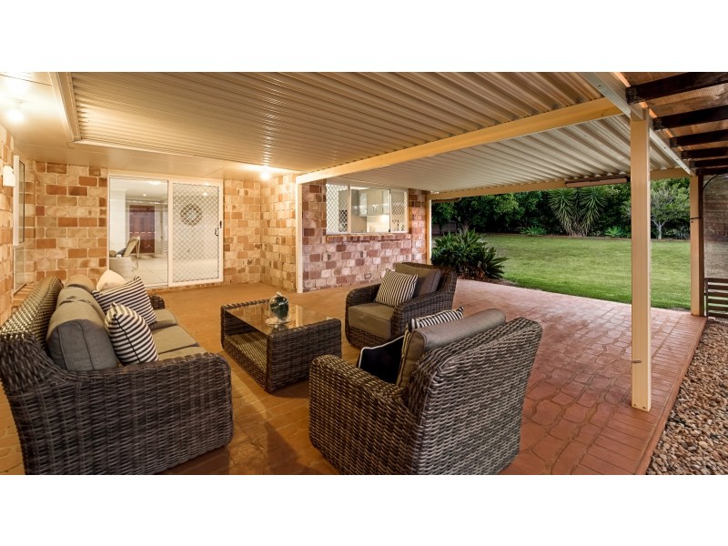 1 Angus Street, Highfields QLD 4352