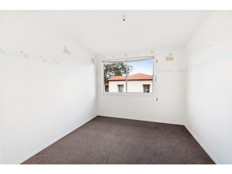 7 Short Street, Southbrook QLD 4363