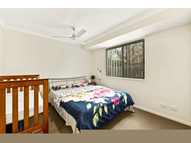 2/1a Weetwood Street, Newtown QLD 4350