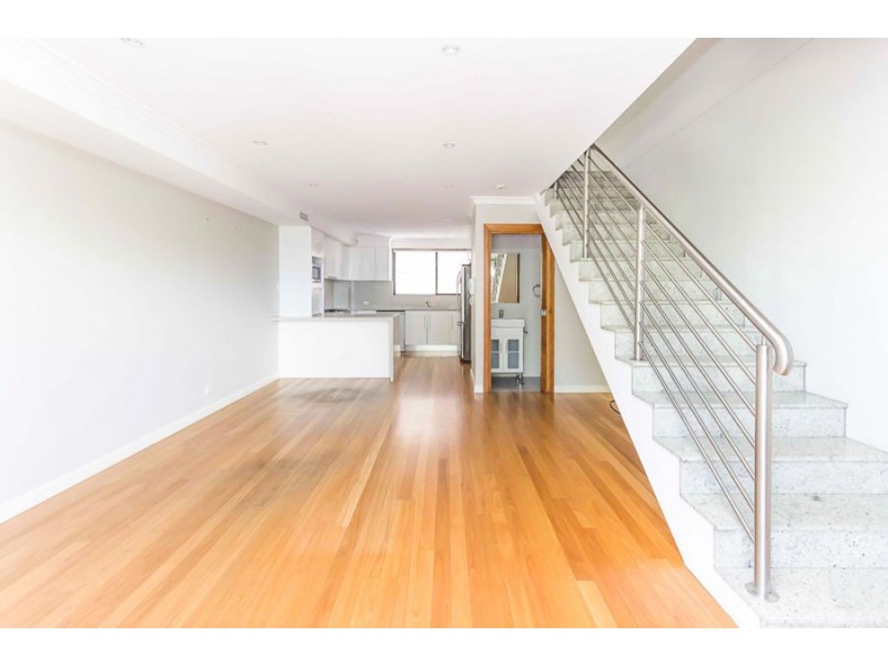 8 Hamilton Street, Rozelle NSW 2039