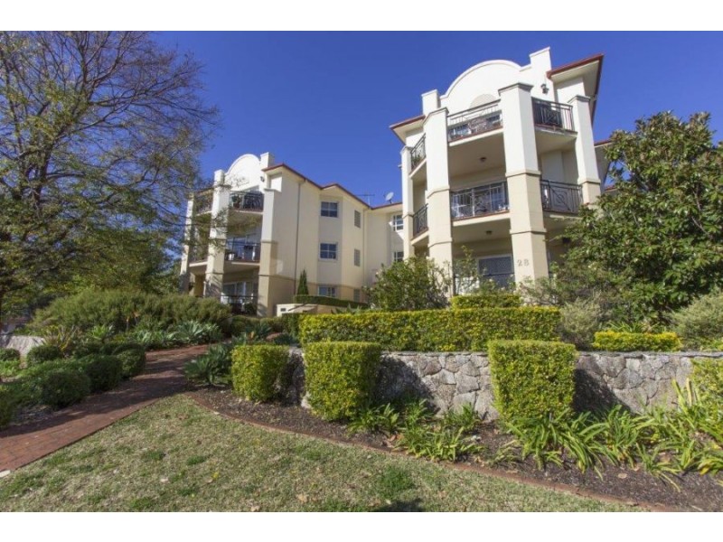 2/28 Mortimer Lewis Drive, Huntleys Cove NSW 2111