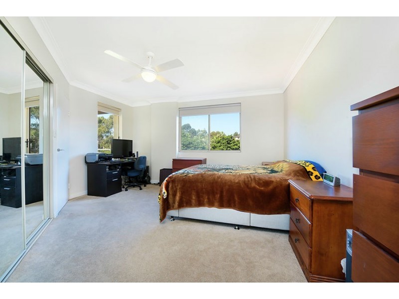 205/4 Wentworth Drive, Liberty Grove NSW 2138