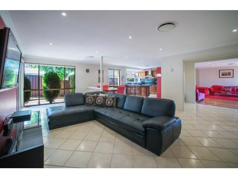 60 Sylvan Ridge Drive, Illawong NSW 2234