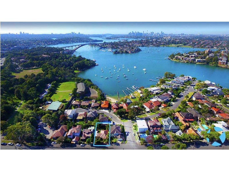 8 Crown Street, Henley NSW 2111