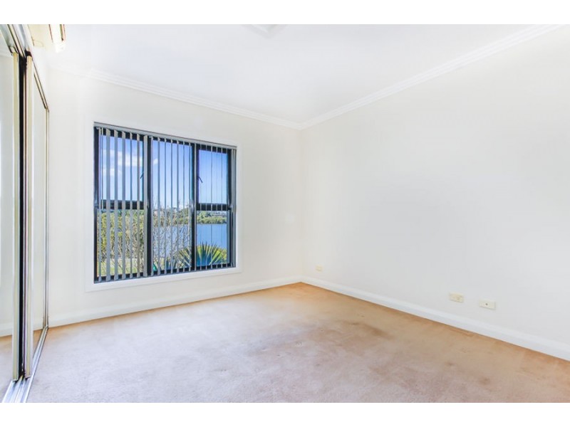 9/143 Bowden Street, Meadowbank NSW 2114