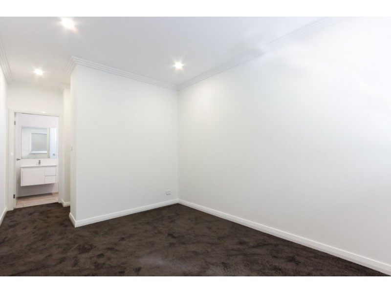 1/150 Quarry Road, Ryde NSW 2112
