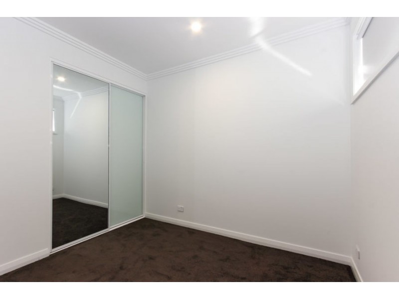 1/150 Quarry Road, Ryde NSW 2112