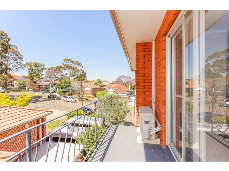 Apt 9/25 Western Crescent, Gladesville NSW 2111