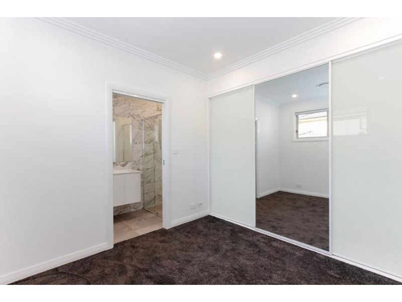 2/150 Quarry Road, Ryde NSW 2112