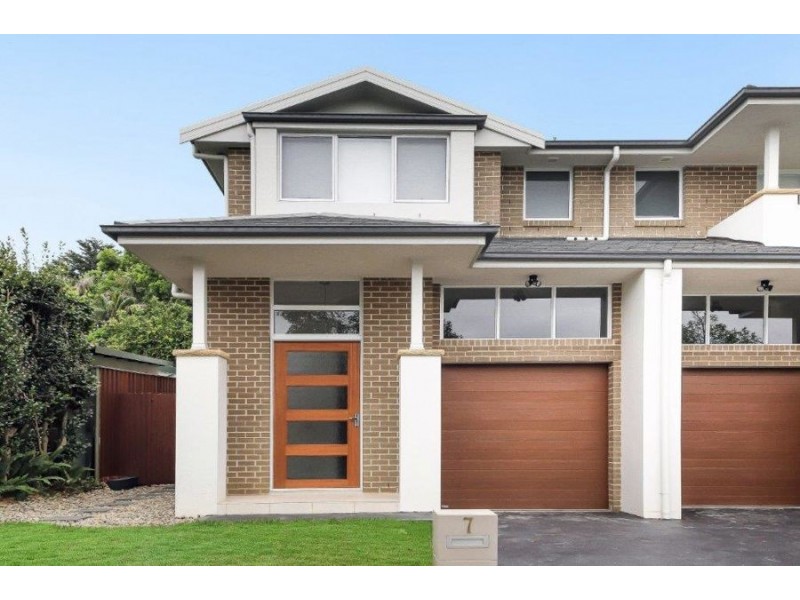 7 Broadoaks Street, Ermington NSW 2115