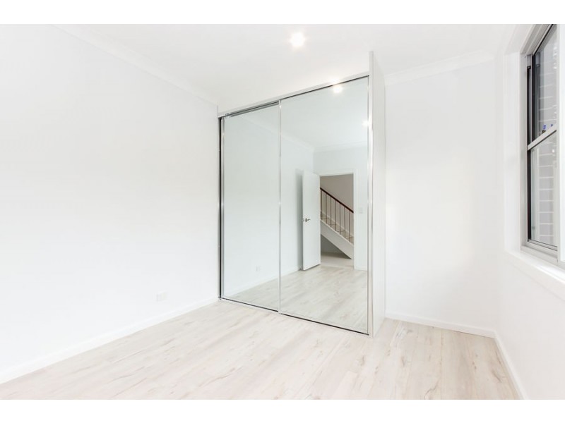 5 Heath Lane, Ryde NSW 2112