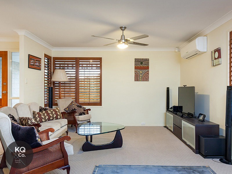 20 Inverary Place, Upper Kedron QLD 4055