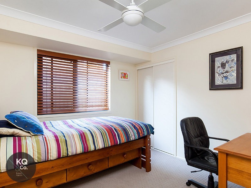 20 Inverary Place, Upper Kedron QLD 4055