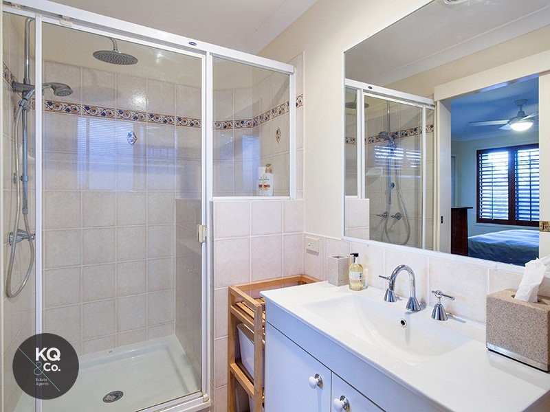 20 Inverary Place, Upper Kedron QLD 4055