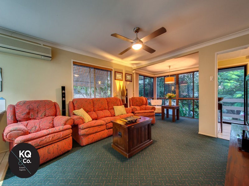 94 Kylie Avenue, Ferny Hills QLD 4055