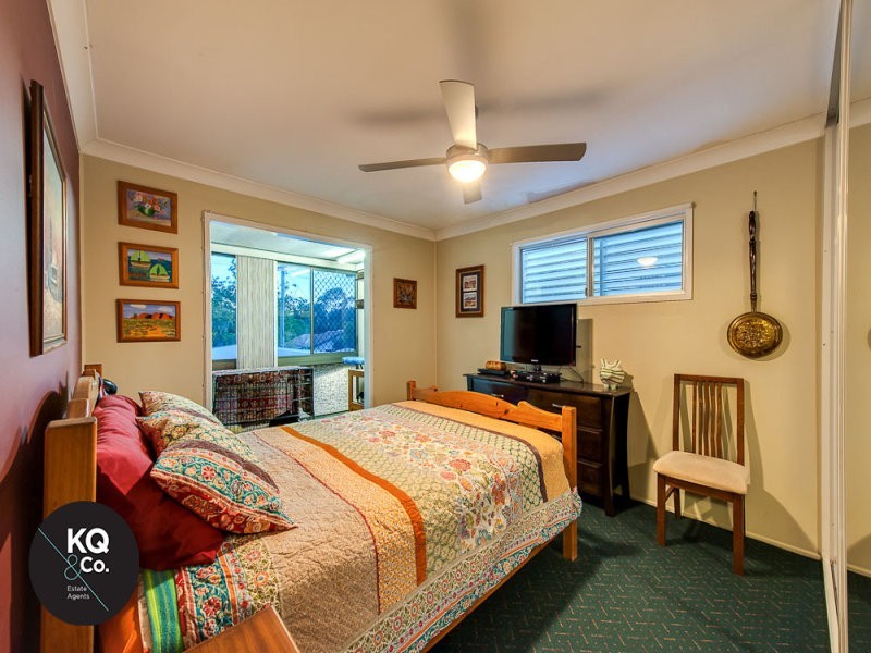 94 Kylie Avenue, Ferny Hills QLD 4055