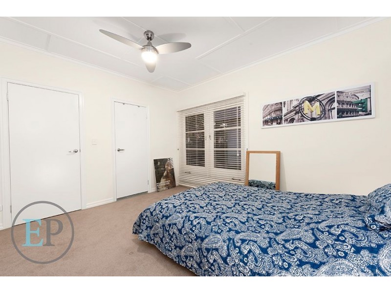 105 Main Avenue, Wavell Heights QLD 4012