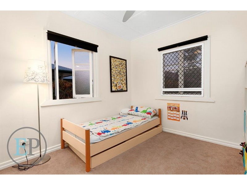 105 Main Avenue, Wavell Heights QLD 4012