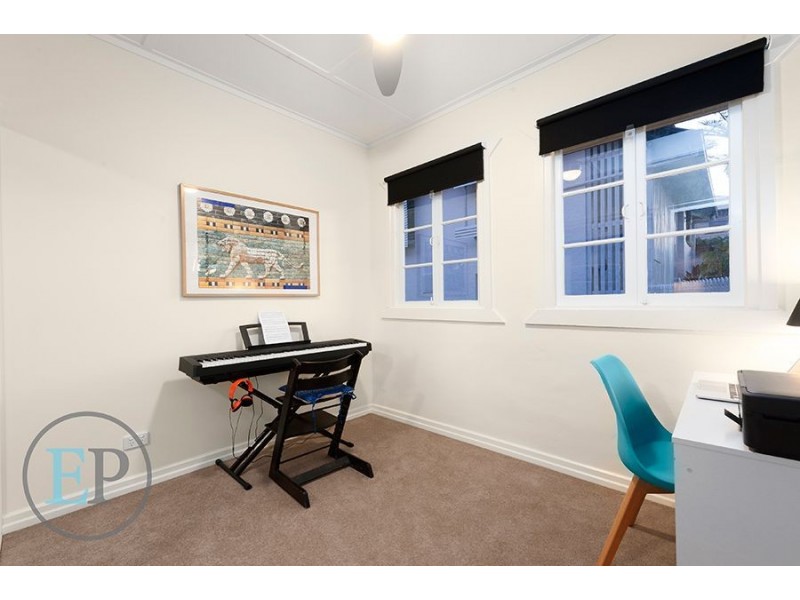 105 Main Avenue, Wavell Heights QLD 4012