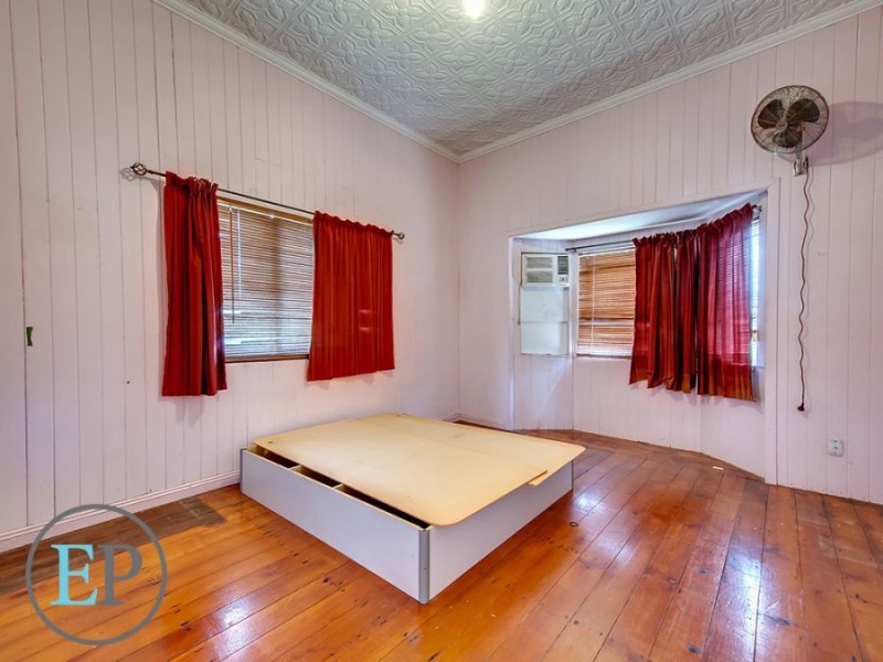 2 Albany Street, Windsor QLD 4030