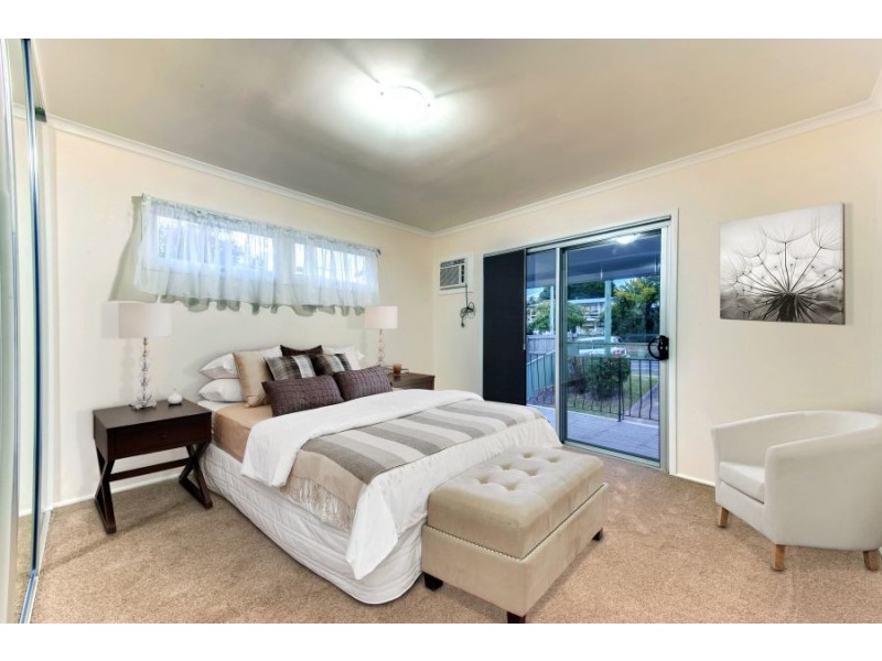 53 Patricks Road, Arana Hills QLD 4054