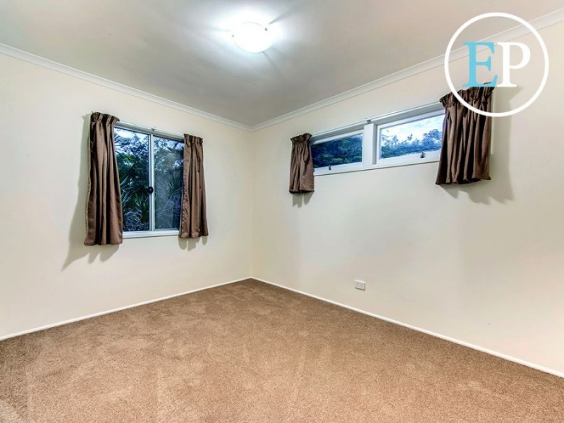 53 Patricks Road, Arana Hills QLD 4054